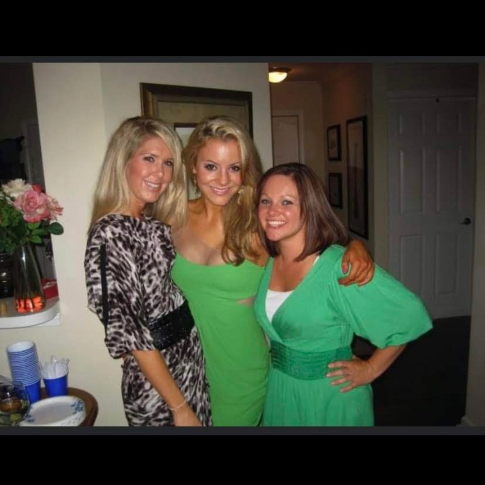 BCBGMAXAZRIA Runway Green One Shoulder Dress 4 - Picture 8 of 8